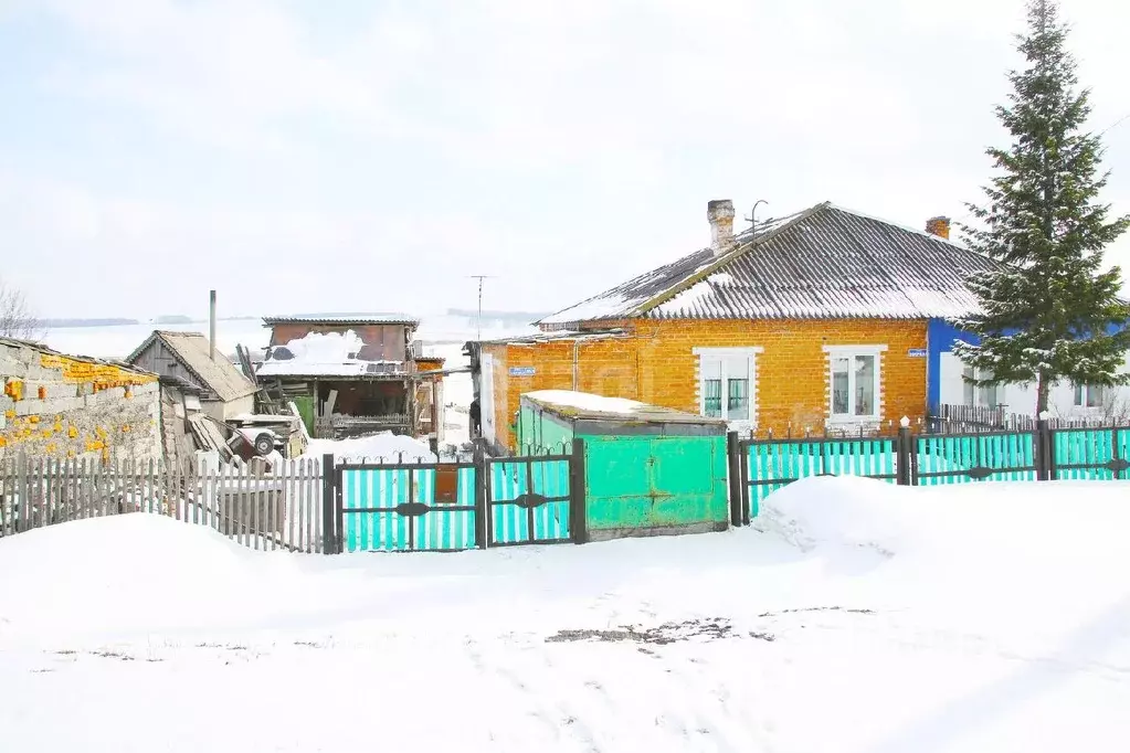 Дом в Кемеровская область, пос. Карагайлинский ул. Мирная, 10 (60 м) - Фото 0