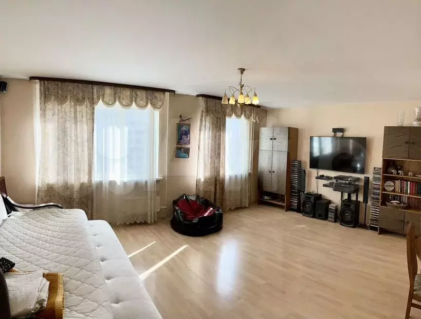 2-к. квартира, 80м, 6/9эт. - Фото 1