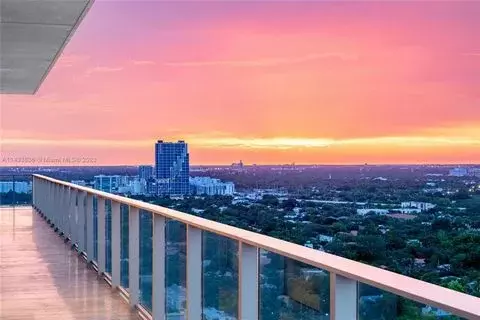 Dinner Key, Unit LPH-N - Фото 2