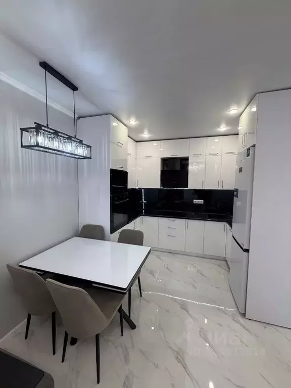 2-к кв. Астраханская область, Астрахань ул. Бехтерева, 2В (45.0 м) - Фото 1