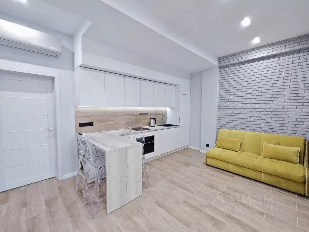 1-к кв. Крым, Евпатория ул. Симферопольская, 2Ф (65.0 м) - Фото 1