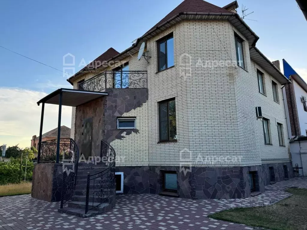 Дом в Волгоградская область, Волгоград Минераловодская ул. (318 м) - Фото 1