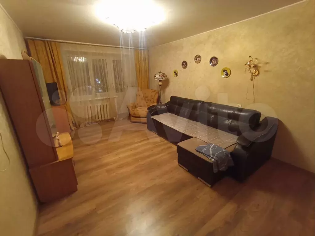 1-к. квартира, 40 м, 3/10 эт. - Фото 0