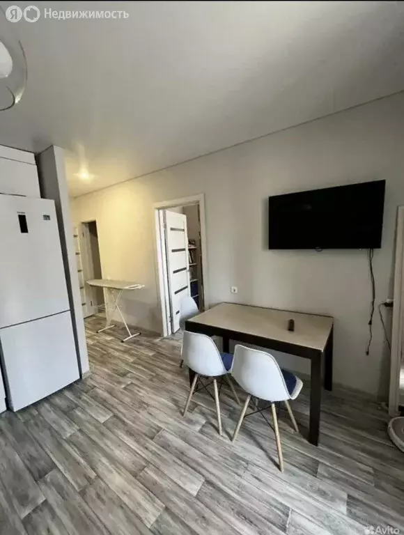 1-комнатная квартира: Чебаркуль, улица 9 Мая, 25 (40 м) - Фото 1