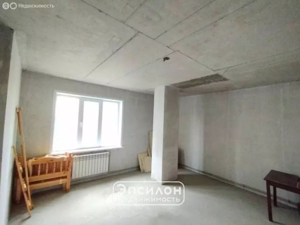 3-комнатная квартира: Курск, 2-я Агрегатная улица, 57 (81.8 м) - Фото 1