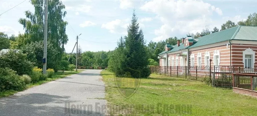 Дом в Ненашкинское сельское поселение, деревня Ушмор, 3 (500.4 м) - Фото 1
