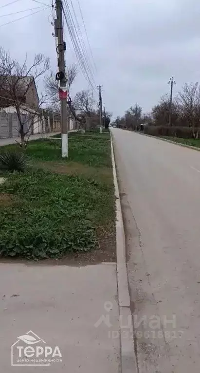 Участок в Крым, Сакский район, с. Уютное ул. Юрия Гагарина (5.03 сот.) - Фото 1