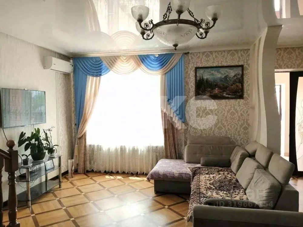 Дом в Краснодарский край, Горячий Ключ Транспортная ул. (217 м) - Фото 1