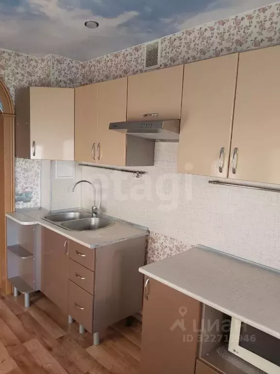 2-к кв. Амурская область, Благовещенск Театральная ул., 94 (50.3 м) - Фото 2