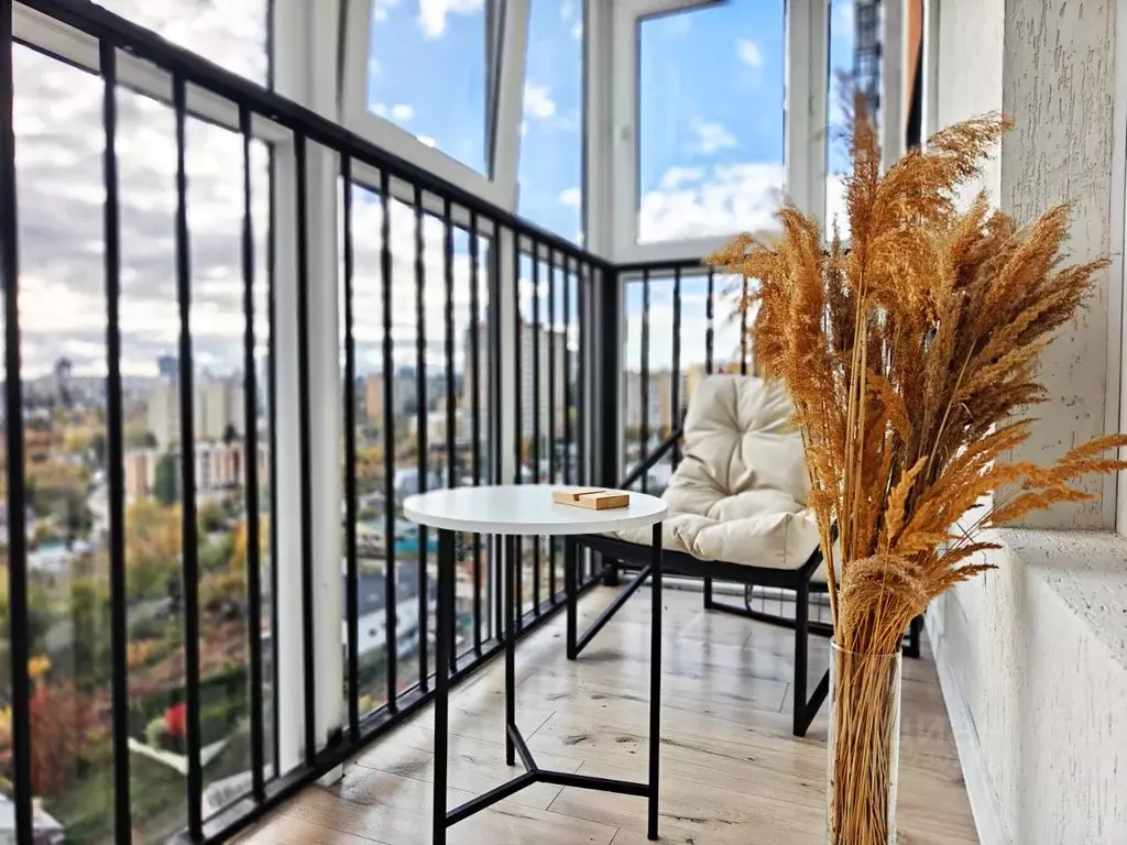 Студия Липецкая область, Липецк ул. М.И. Неделина, 3А (29.0 м) - Фото 1