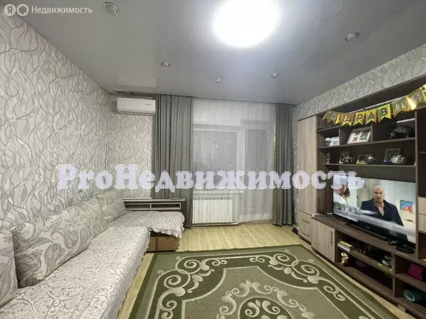 2-комнатная квартира: Кызыл, Бай-Хаакская улица, 12 (48.9 м) - Фото 1
