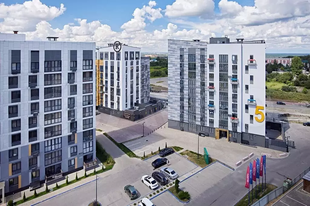 3-к. квартира, 82 м, 9/9 эт. - Фото 0