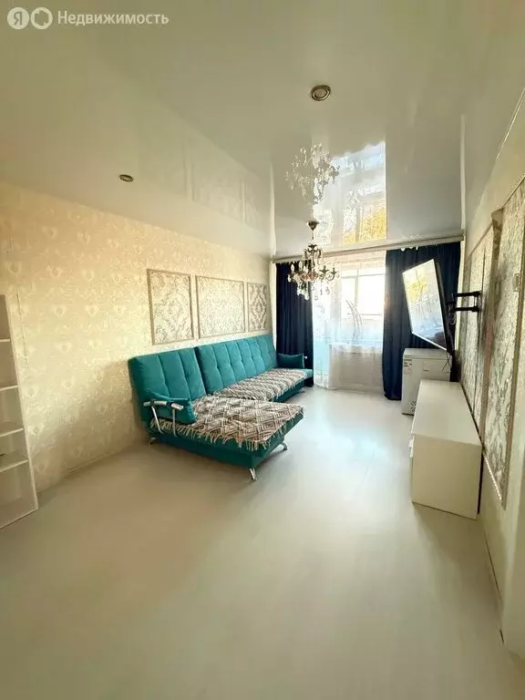 4-комнатная квартира: Якутск, Мерзлотная улица, 31 (70.3 м) - Фото 1