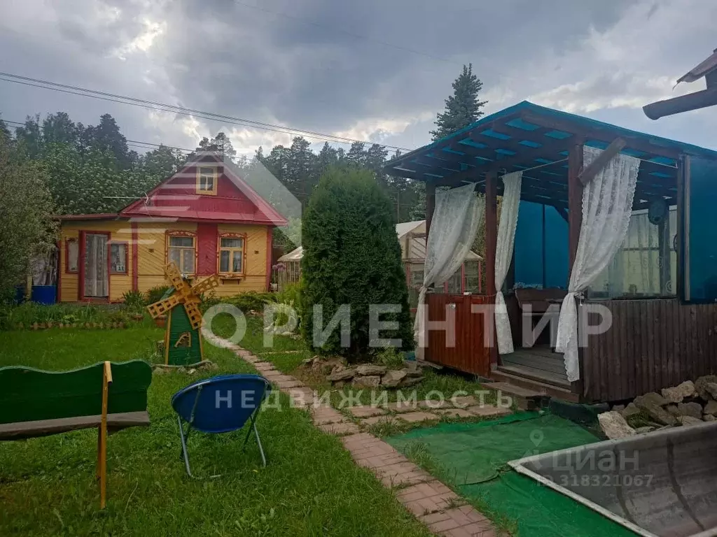 Дом в Свердловская область, Екатеринбург бул. Верх-Исетский (35 м) - Фото 0