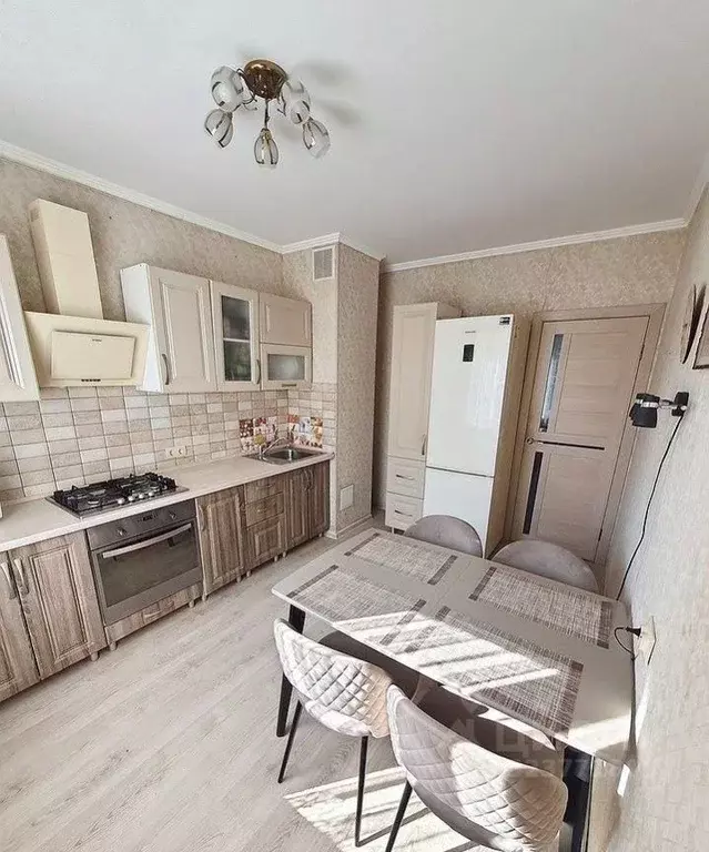 3-к кв. Калининградская область, Калининград Зеленая ул., 74 (65.0 м) - Фото 2