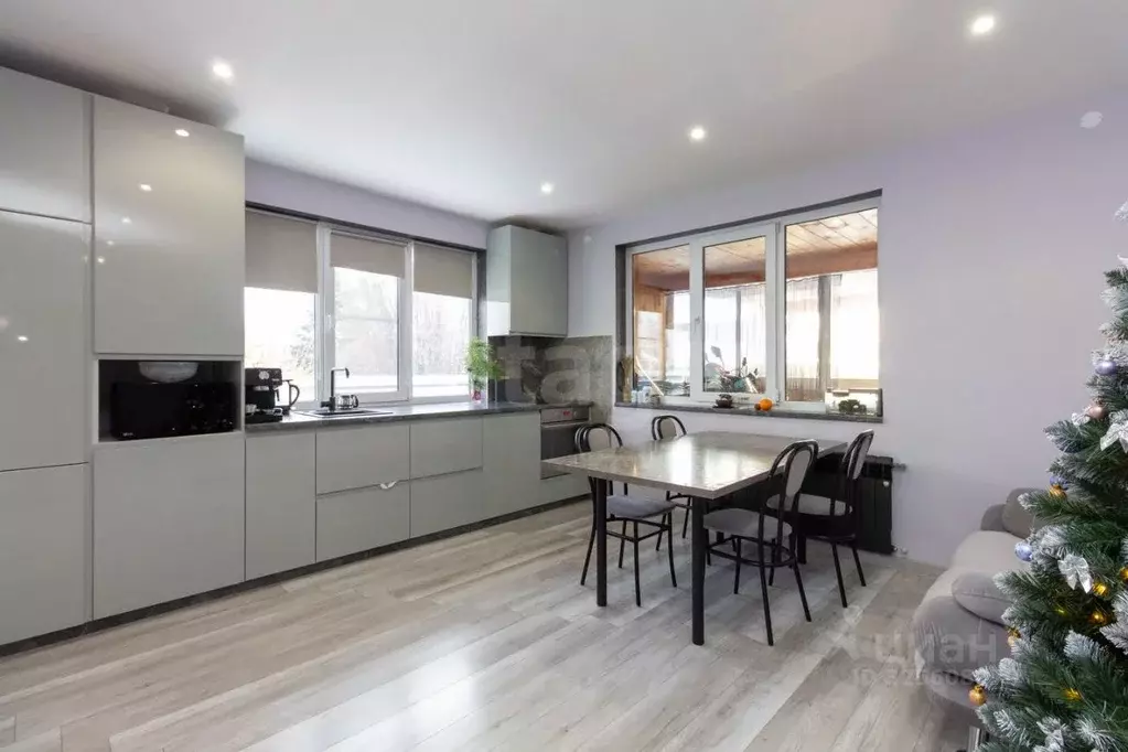 Дом в Красноярский край, Емельяновский муниципальный округ, Топограф ... - Фото 2