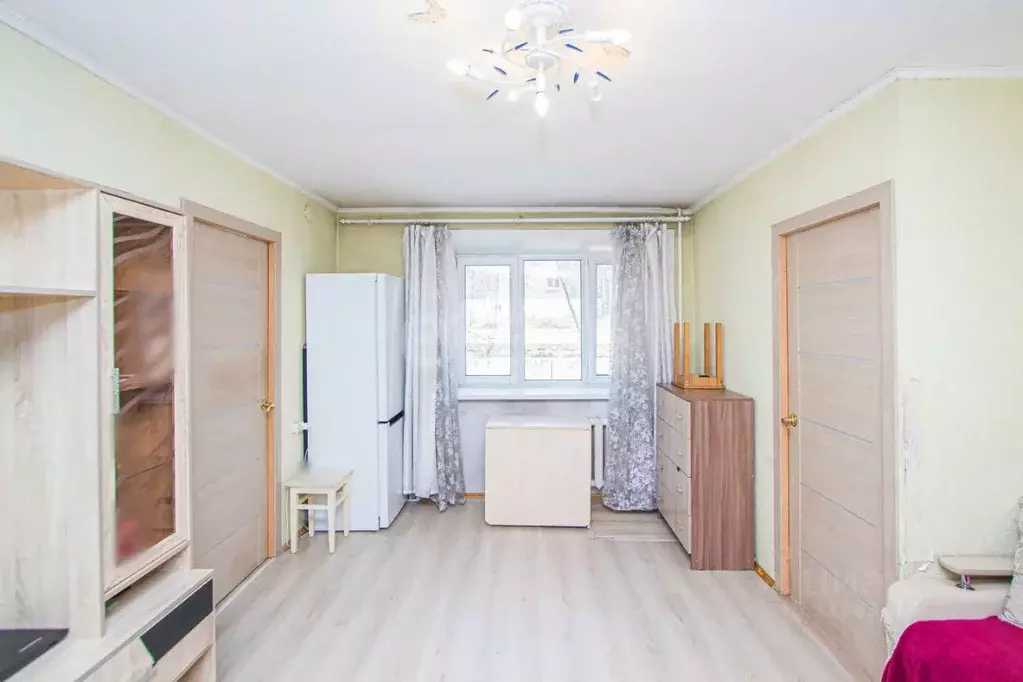 2-к кв. Бурятия, Улан-Удэ ул. Добролюбова, 3 (42.8 м) - Фото 0