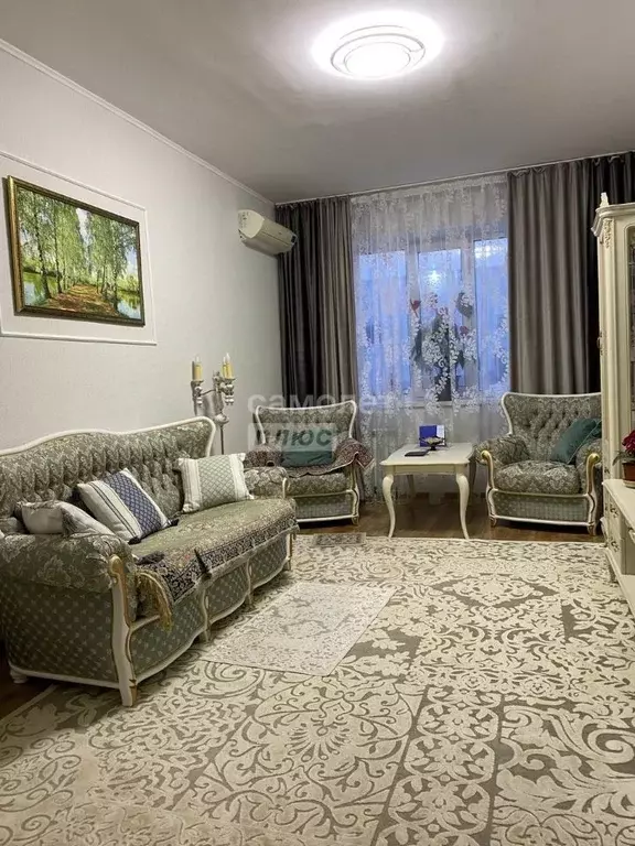 3-к кв. Курская область, Курск просп. Победы, 44 (99.8 м) - Фото 1