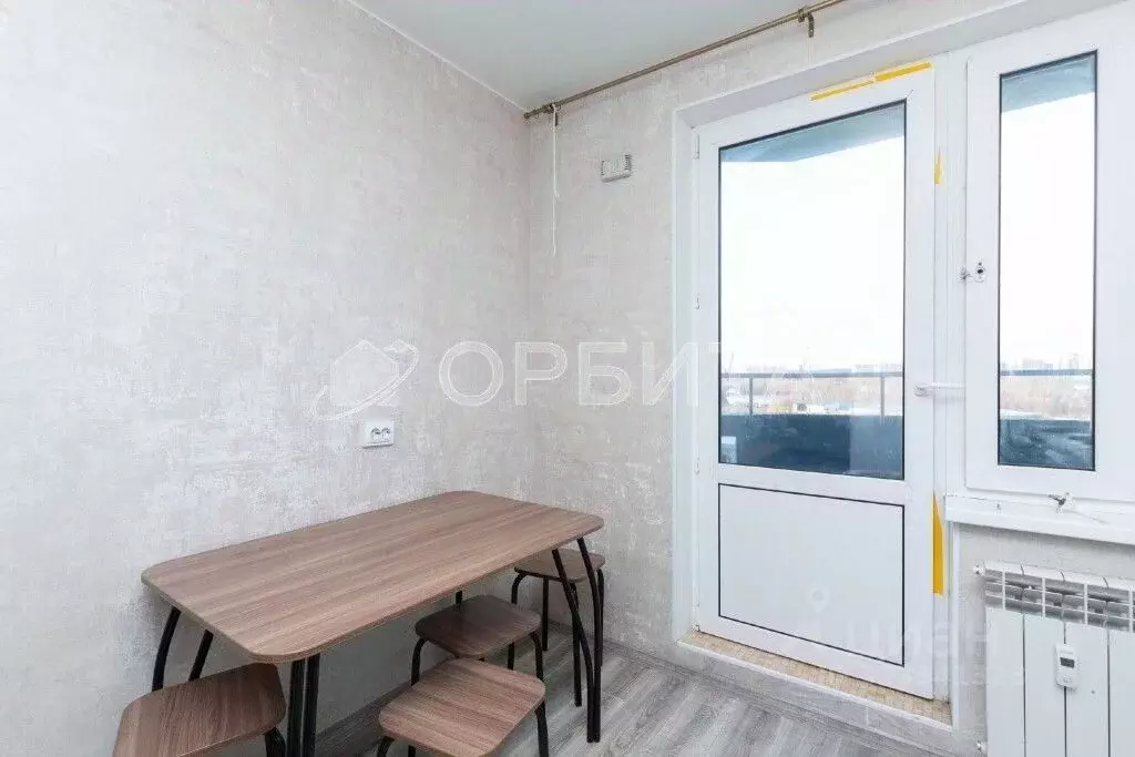 1-к кв. Тюменская область, Тюмень ул. Алексея Леонова, 36 (32.6 м) - Фото 2