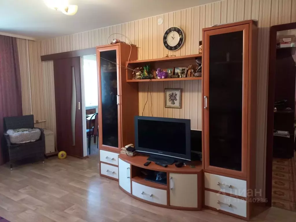 1-к кв. Новгородская область, Великий Новгород Октябрьская ул., 38 ... - Фото 1