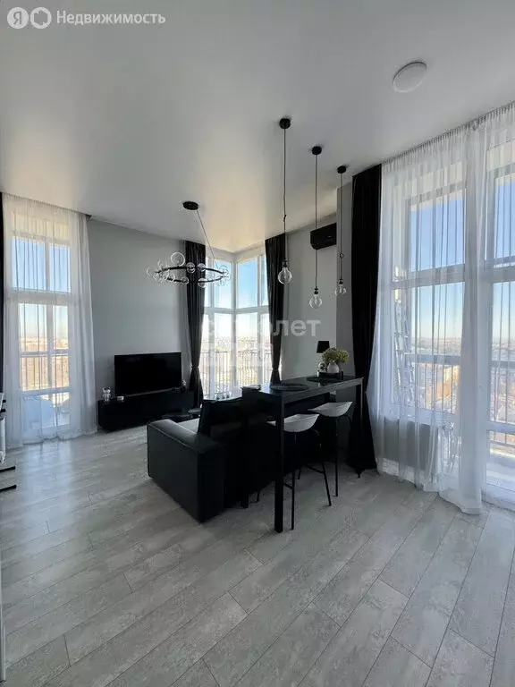2-комнатная квартира: Ижевск, Молодёжная улица, 105 (51.2 м) - Фото 1