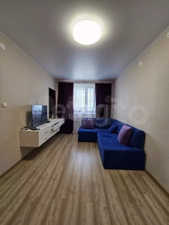 1-к. квартира, 40 м, 4/9 эт. - Фото 1