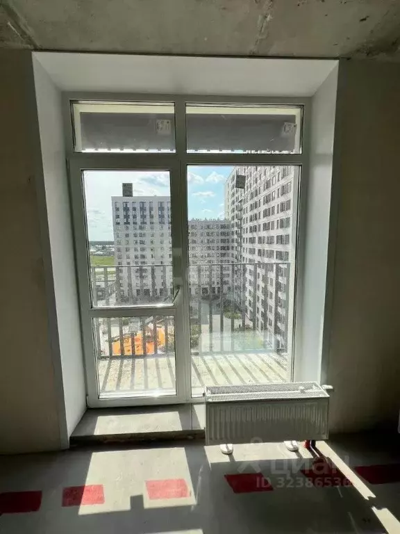 2-к кв. Тюменская область, Тюмень Интернациональная ул., 199к9 (62.7 ... - Фото 1