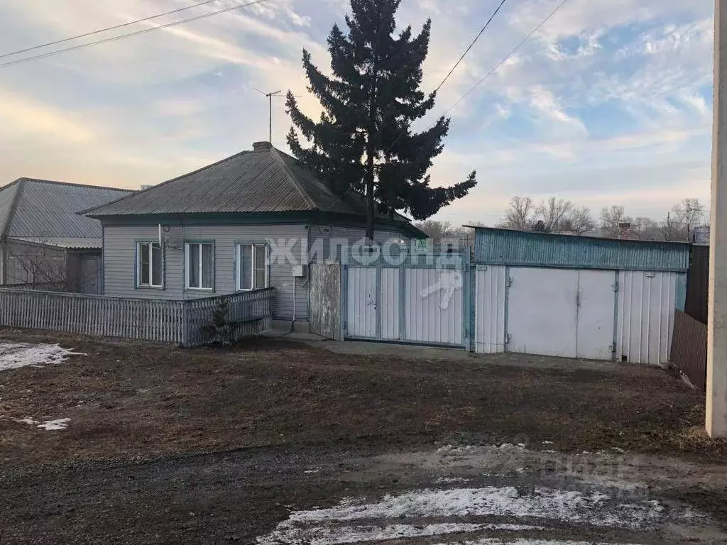 Дом в Хакасия, Черногорск ул. Гоголя (49 м) - Фото 0
