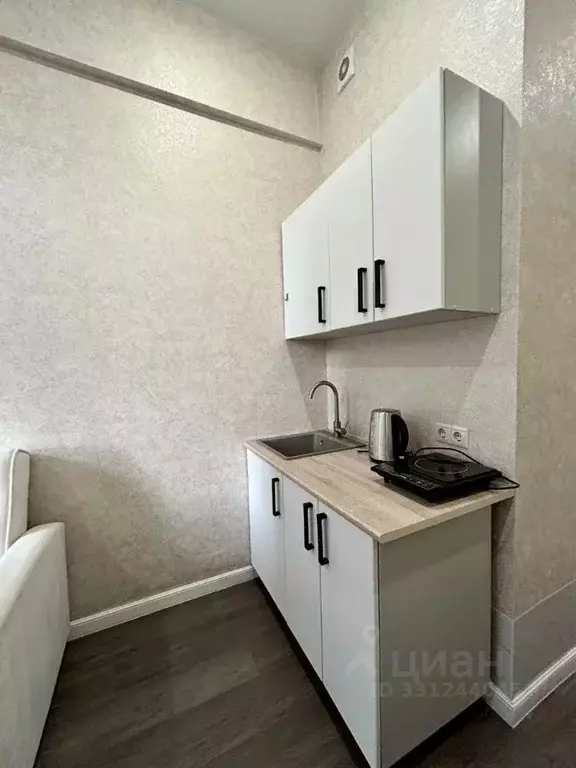 1-к кв. Москва ул. Артюхиной, 6К2 (16.0 м) - Фото 2