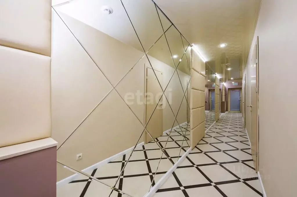 Офис в Свердловская область, Екатеринбург ул. Радищева, 33 (102 м) - Фото 0