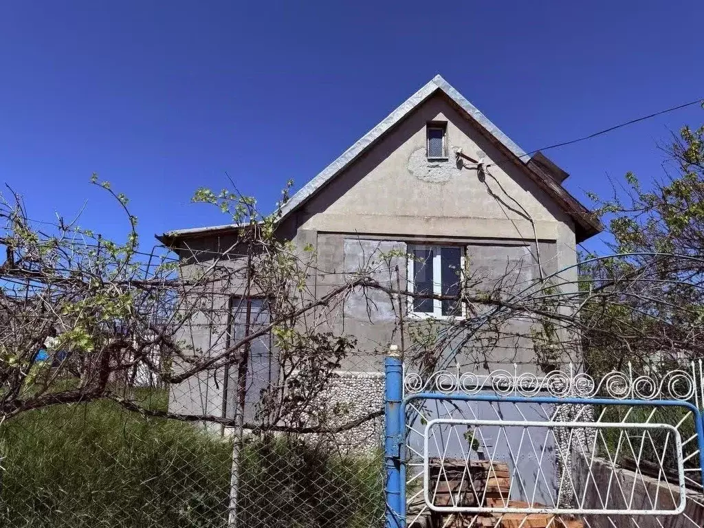 Дом в Крым, Сакский район, Ореховское с/пос, Труд СПК ул. 7-я ... - Фото 1