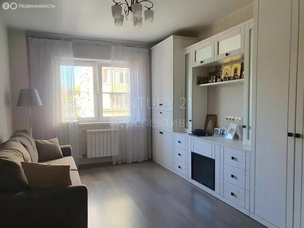 3-комнатная квартира: Люберцы, посёлок Калинина, 50 (105.3 м) - Фото 1