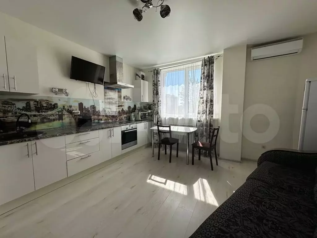 1-к. квартира, 45 м, 3/8 эт. - Фото 0