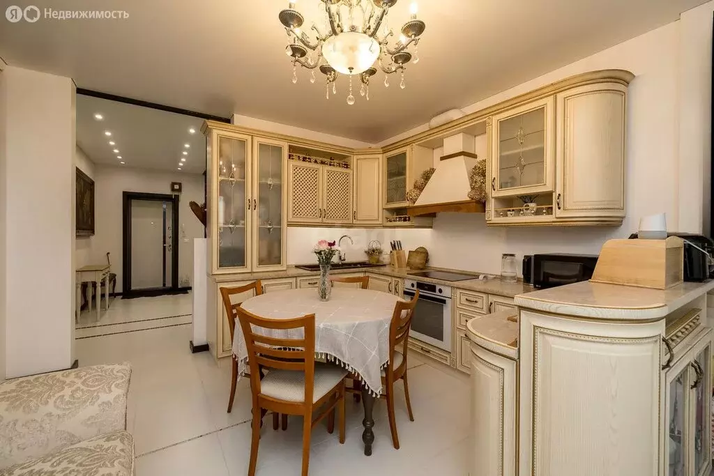 2-комнатная квартира: Тюмень, Первомайская улица, 40к1 (76.1 м) - Фото 2