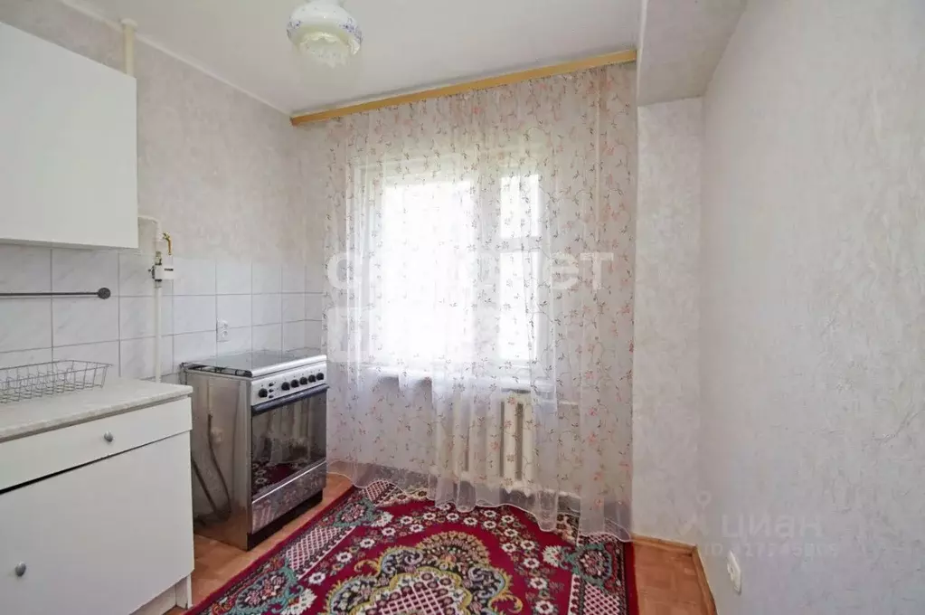 3-к кв. Омская область, Омск ул. 21-я Амурская, 20 (60.9 м) - Фото 0