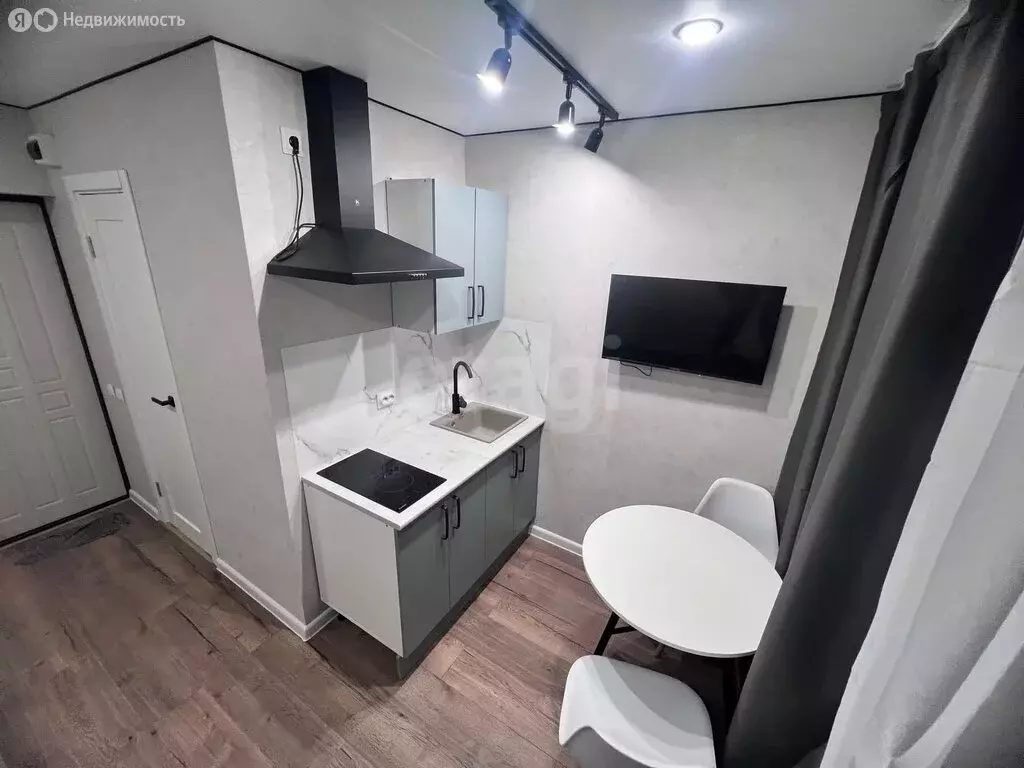 Квартира-студия: Казань, улица Заря, 3А (18 м) - Фото 2