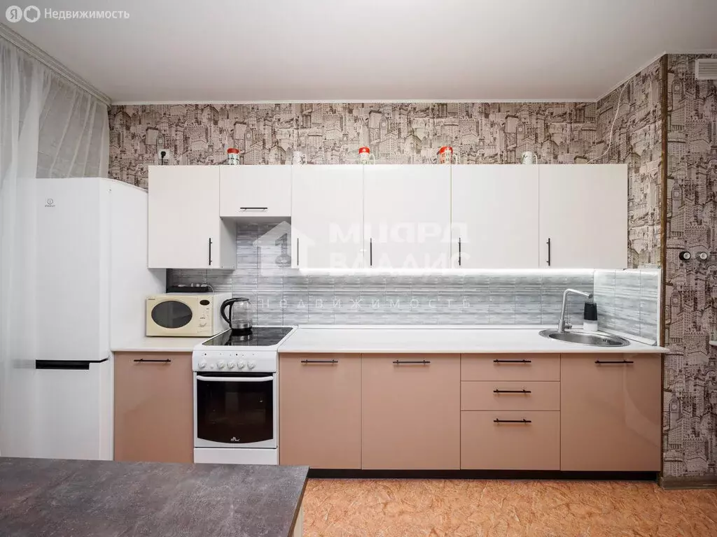 2-комнатная квартира: Омск, 3-й Амурский проезд, 1к1 (51.1 м) - Фото 2