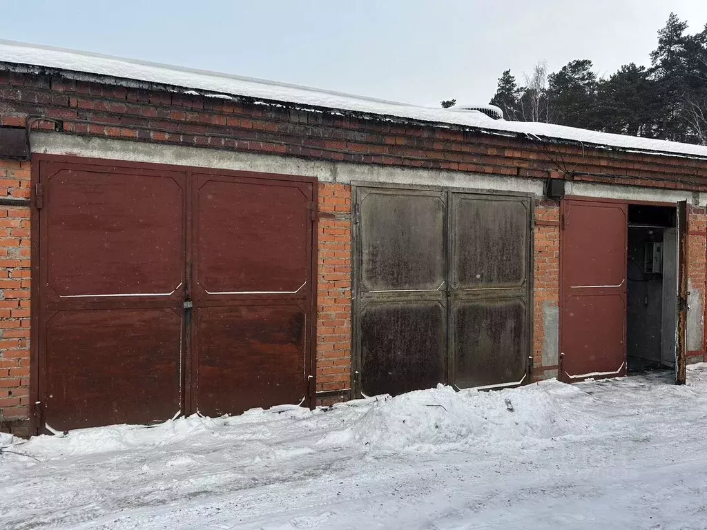 Помещение свободного назначения в Свердловская область, Заречный ул. ... - Фото 0