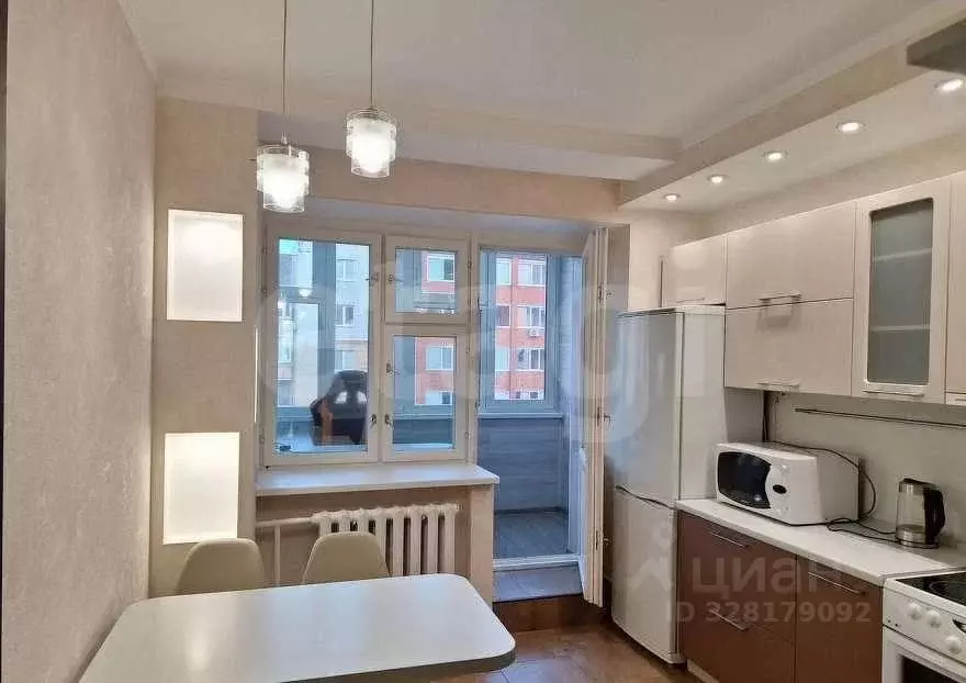 1-к кв. Тюменская область, Тюмень ул. Василия Гольцова, 28 (49.3 м) - Фото 1