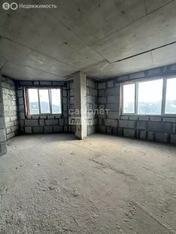3-комнатная квартира: Нальчик, проспект Кулиева, 13А (137.7 м) - Фото 1