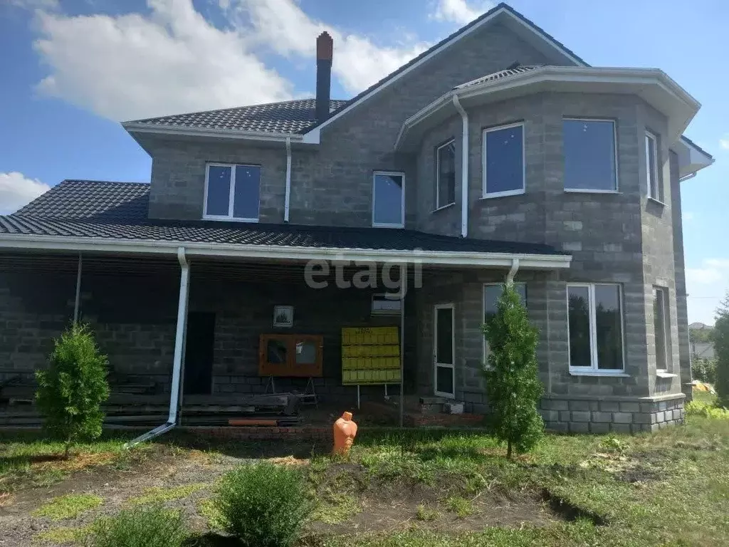 Дом в Белгородская область, Губкинский городской округ, с. Теплый ... - Фото 1