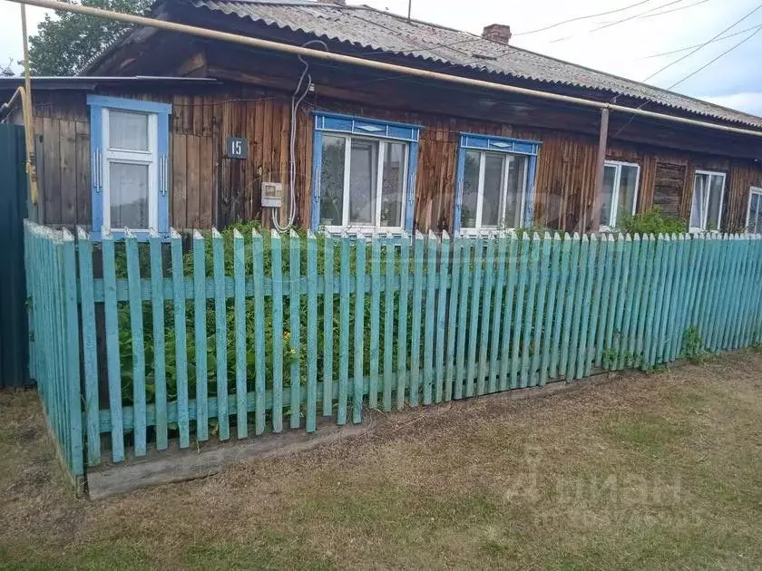 Дом в Курганская область, с. Шатрово ул. Заречная, 15 (65 м) - Фото 0