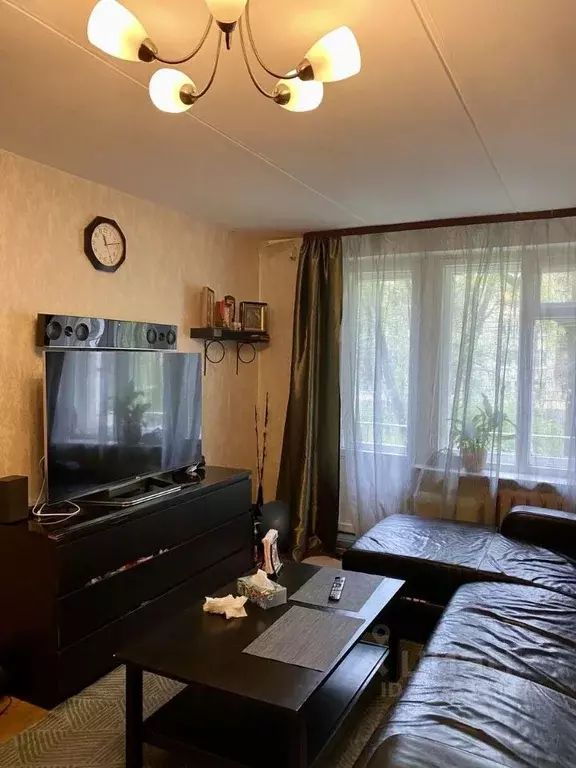 3-к кв. Санкт-Петербург ул. Ленсовета, 57 (54.4 м) - Фото 0