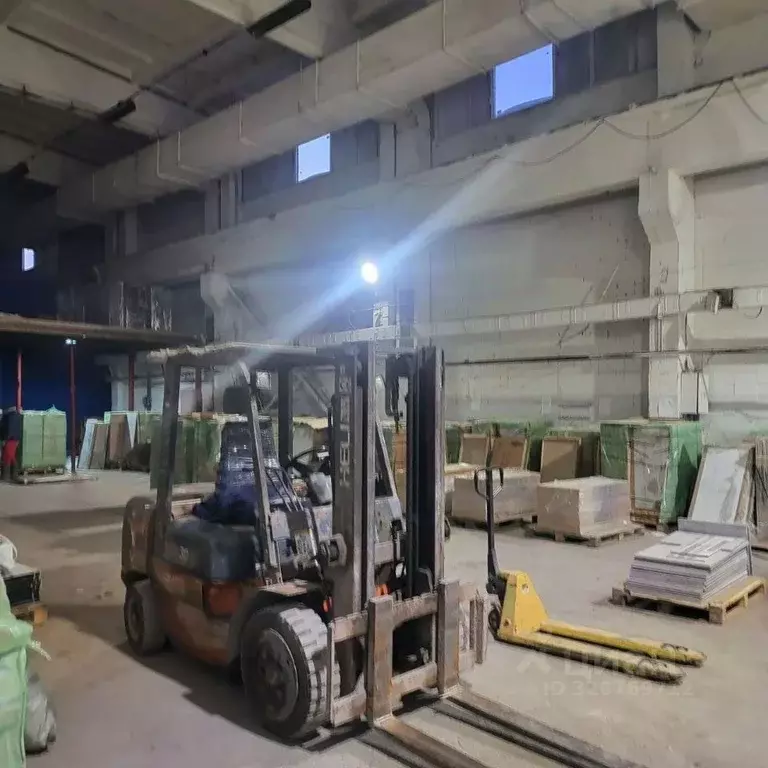 Склад в Татарстан, Казань ул. Восстания, 100к1030 (300 м) - Фото 2