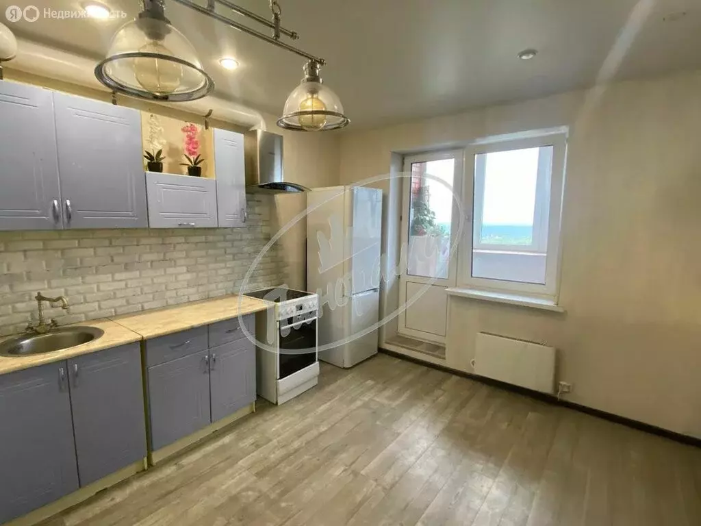 2-комнатная квартира: Калуга, улица Серафима Туликова, 2 (62.5 м) - Фото 1