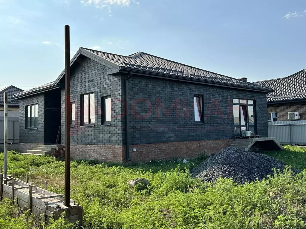 Дом в Ростовская область, Ростов-на-Дону ул. 15-я Залповая (100 м) - Фото 0