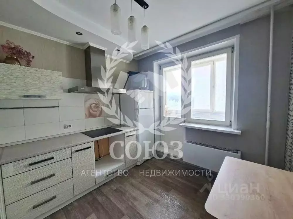 1-к кв. Калужская область, Калуга ул. 65 лет Победы, 29 (42.3 м) - Фото 1