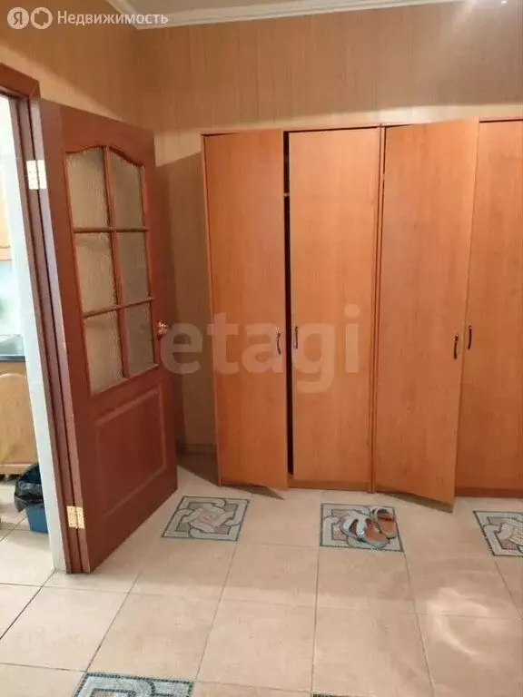 3-комнатная квартира: Омск, улица Орловского, 5 (91.5 м) - Фото 2