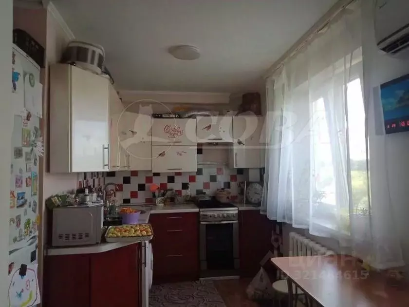 2-к кв. Курганская область, Курган Заозерный жилрайон, 1-й мкр, 31 ... - Фото 0