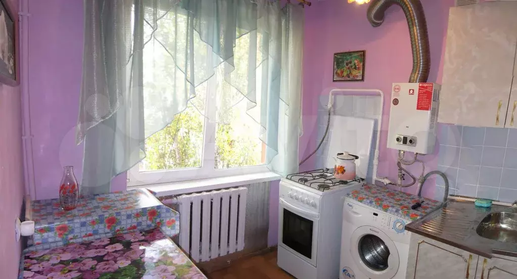 4-к. квартира, 65 м, 5/5 эт. - Фото 0